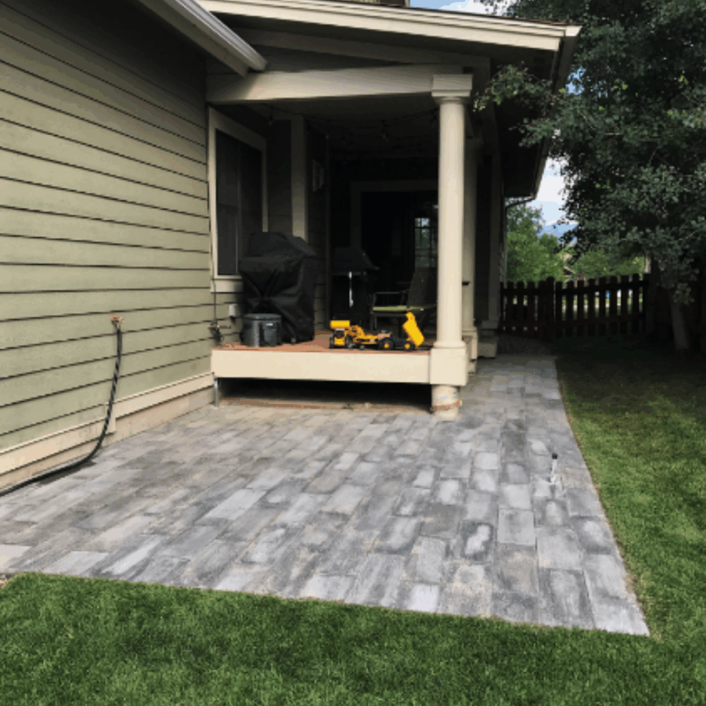 Barnwood Gray Patio